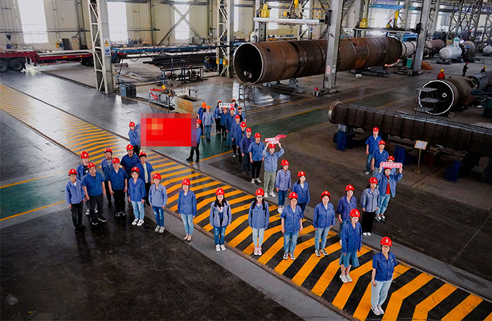 我和党旗合个影